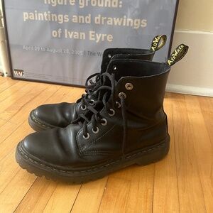 1460 Doc Martens Smooth Leather Lace Up Boots
